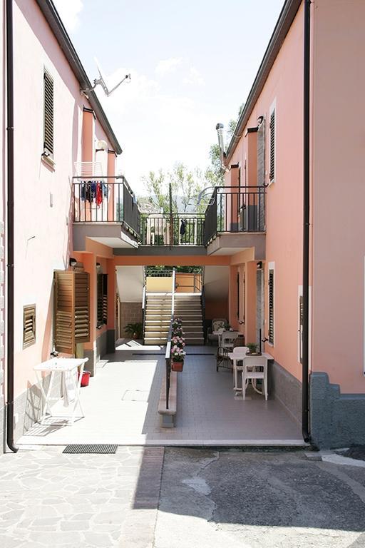 Casa Vacanze Rosy "Nel Verde" Palinuro Εξωτερικό φωτογραφία